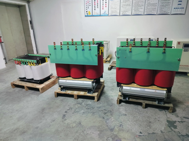 鲁山KS11-1000KVA矿用变压器